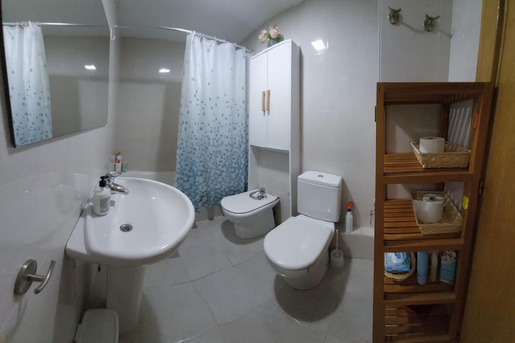 Tourist Room - Casa Particular Pamplona Bagian luar foto