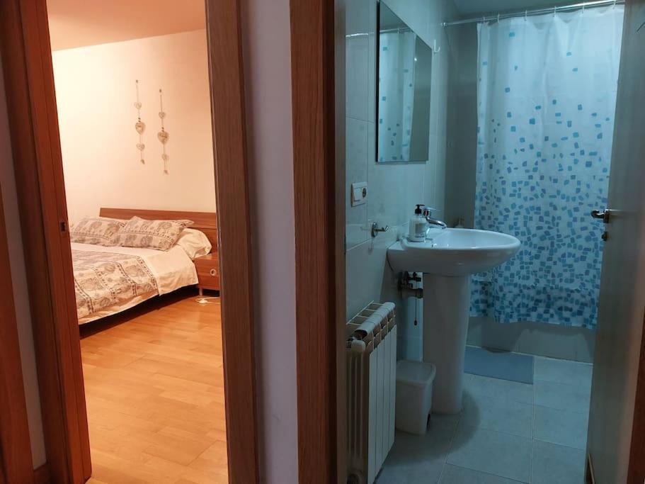 Tourist Room - Casa Particular Pamplona Bagian luar foto